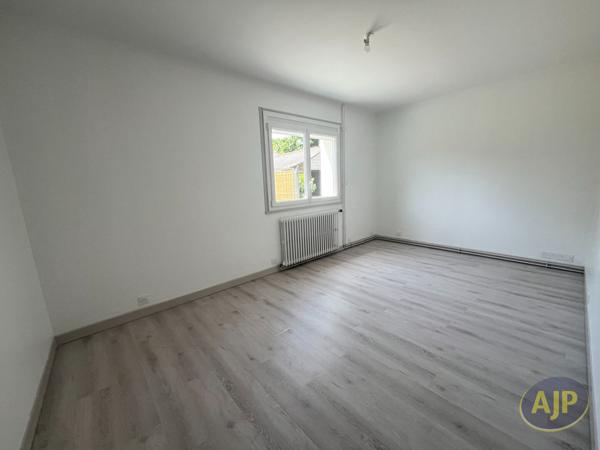 Location maison La Chapelle Sur Erdre : 1 315 € - AJP Immobilier Nantes Nord