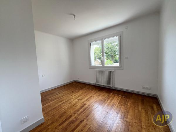 Location maison La Chapelle Sur Erdre : 1 315 € - AJP Immobilier Nantes Nord