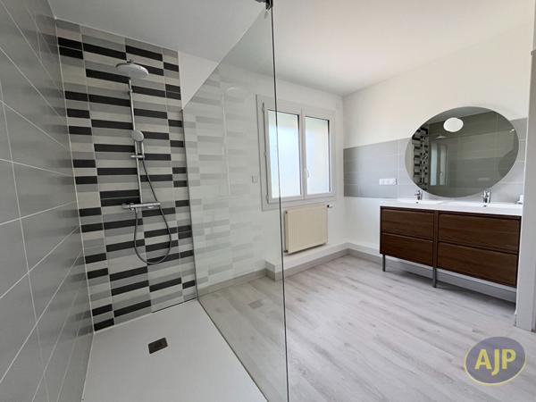 Location maison La Chapelle Sur Erdre : 1 315 € - AJP Immobilier Nantes Nord