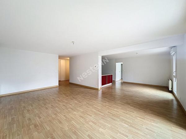 Appartement Chasseneuil Du Poitou 4 pièce(s) 129.35 m2