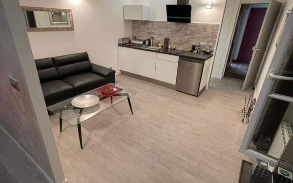 Appartement à vendre    2 pièces • 27 m2 Paris 19