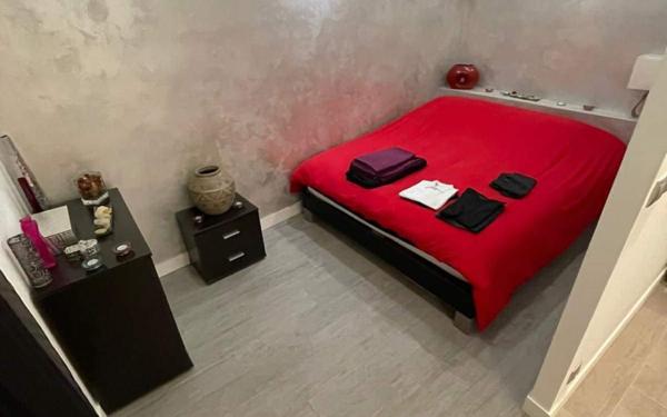 Appartement à vendre    2 pièces • 27 m2 Paris 19