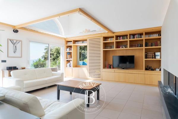 Grasse, Villa 5 Chambres -  221 m² à vendre