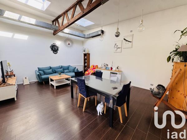 Maison 8 pièces de 201 m² à Sin-le-Noble (59450)