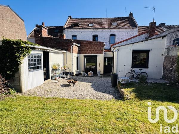 Maison 8 pièces de 201 m² à Sin-le-Noble (59450)