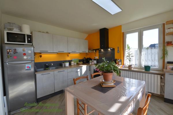 Maison sur sous-sol 2 chambres, possibilité 4 chambres proche Evreux (27)