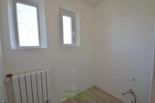 Maison sur sous-sol 2 chambres, possibilité 4 chambres proche Evreux (27)