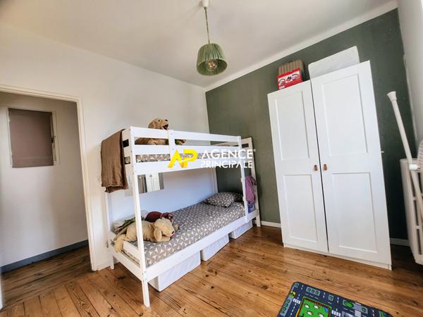 ARGENTEUIL,15 minutes gare, maison 7 pièces, 3 chambres avec la possibilité d'en aménager 2 autres €424 000 ** - Référence 4413