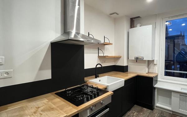 Appartement à louer    2 pièces • 77 m2 Amiens