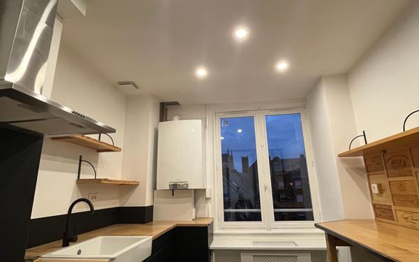 Appartement à louer    2 pièces • 77 m2 Amiens