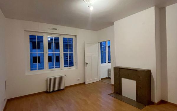 Appartement à louer    2 pièces • 77 m2 Amiens