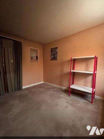 Appartement avec parking et cave