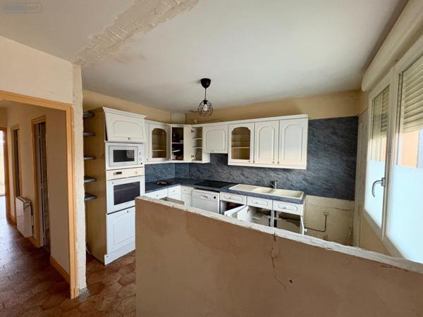 Maison à vendre à Mantes-la-Jolie dans les Yvelines (78200), ref : MANTES LA JOLIE