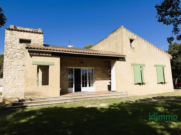 Maison  Uchaux (84100)