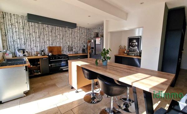 Maison  Uchaux (84100)