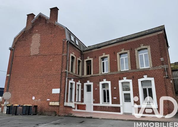 Immeuble à vendre 400 m² Le Quesnoy