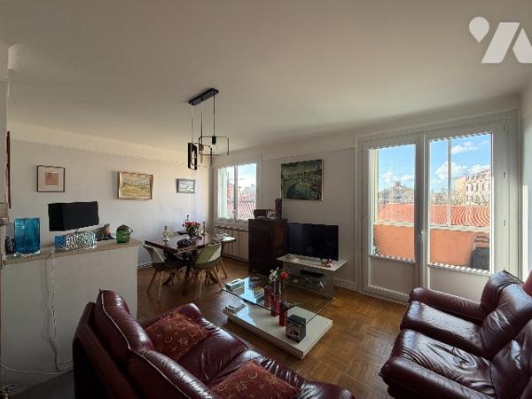 Appartement T2 de 59m² avec garage, cave, balcon et loggia