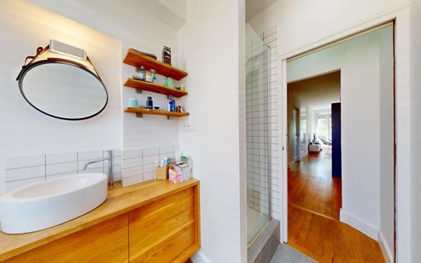 Appartement à vendre    3 pièces • 69,15 m2 Lyon 4