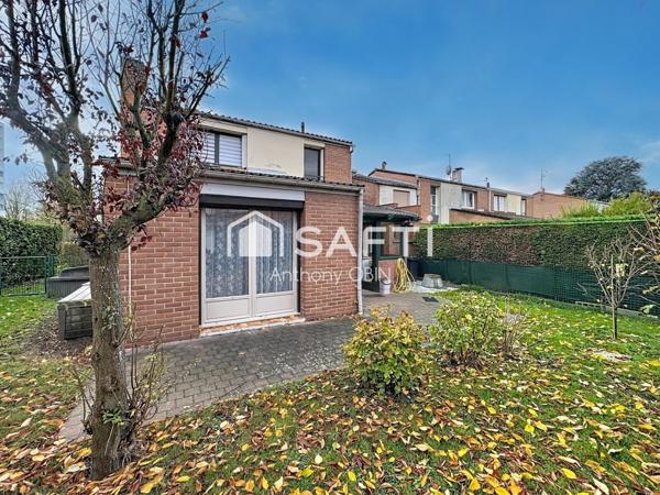 Maison semi individuelle, 3 chambres, 1 bureau, garage, jardin