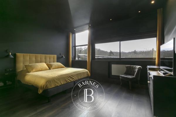 Rueil-Malmaison, Maison 7 Chambres -  896 m² à vendre
