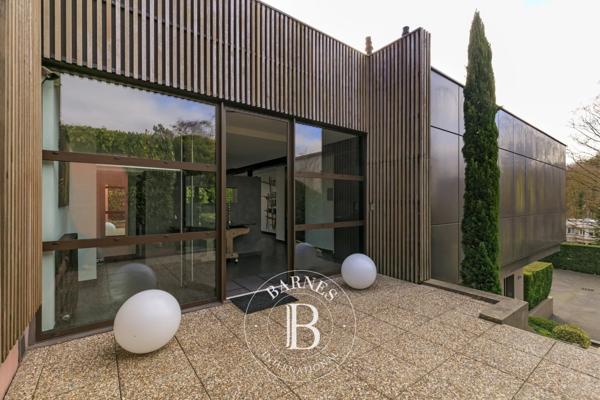 Rueil-Malmaison, Maison 7 Chambres -  896 m² à vendre