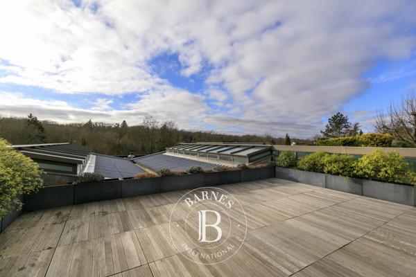 Rueil-Malmaison, Maison 7 Chambres -  896 m² à vendre
