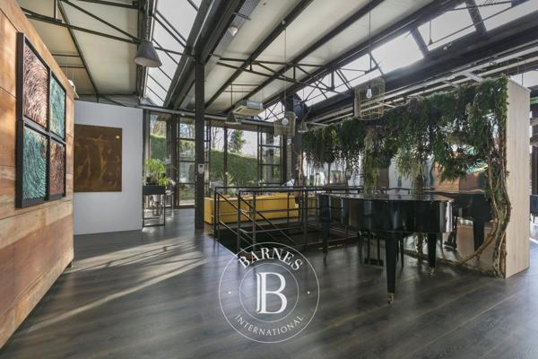 Rueil-Malmaison, Maison 7 Chambres -  896 m² à vendre