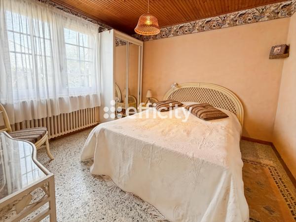 Maison
         4 pièces
        - 76 m² Exclusivité 212 000 € *