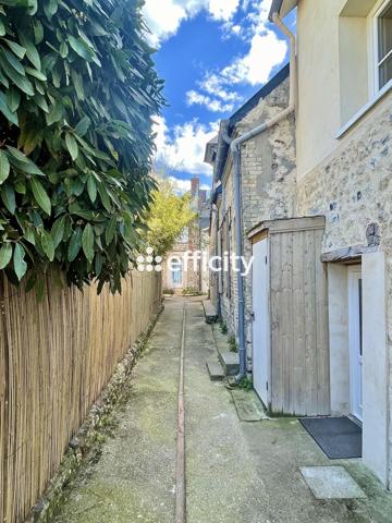 Maison 5 pièces - 65 m² Exclusivité efficity