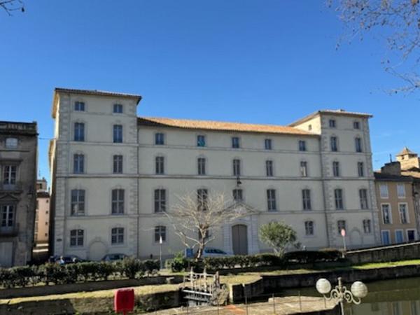 Très bel appartement de 66m² en plein centre de Narbonne