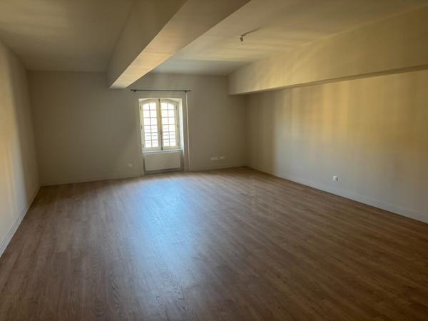Très bel appartement de 66m² en plein centre de Narbonne