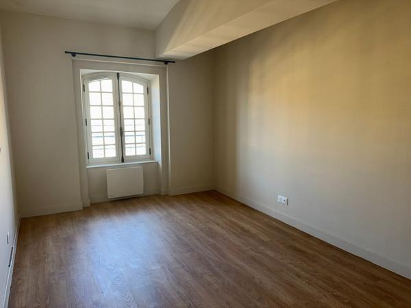 Très bel appartement de 66m² en plein centre de Narbonne