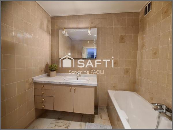 Bel appartement lumineux, au calme absolu