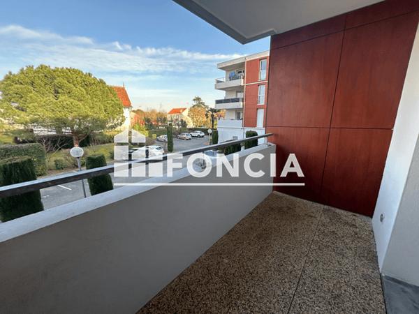 Location Appartement 2 pièces 35.52 m² - 7 TER RUE PAUL BEME Le Passage 47520