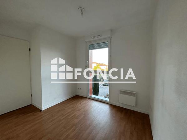 Location Appartement 2 pièces 35.52 m² - 7 TER RUE PAUL BEME Le Passage 47520
