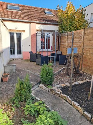 Maison Vesoul 4 pièces 82 m2 à 126 000 euros