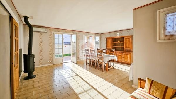 LES PENNES MIRABEAU - Maison T3 de plain pied sur une parcelle de 345m2