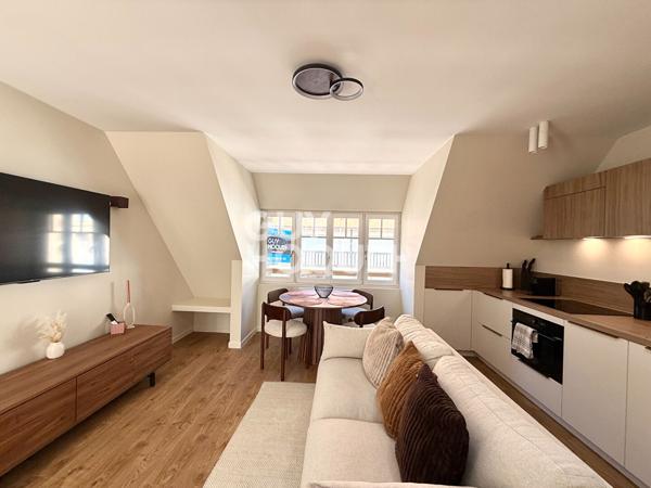 DEAUVILLE - TRIANGLE D'OR - APPARTEMENT DEUX PIÈCES