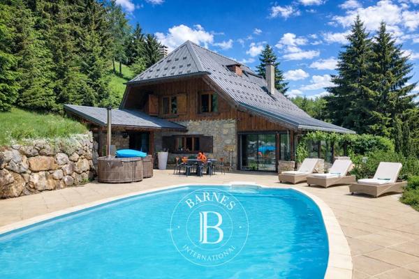 Chambéry, Propriété 3 Chambres -  193 m² à vendre