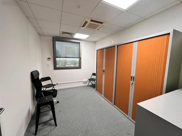 Bureaux à vendre à Reims dans la Marne (51100), ref : 51083/VENT/968   
Croix Blandin