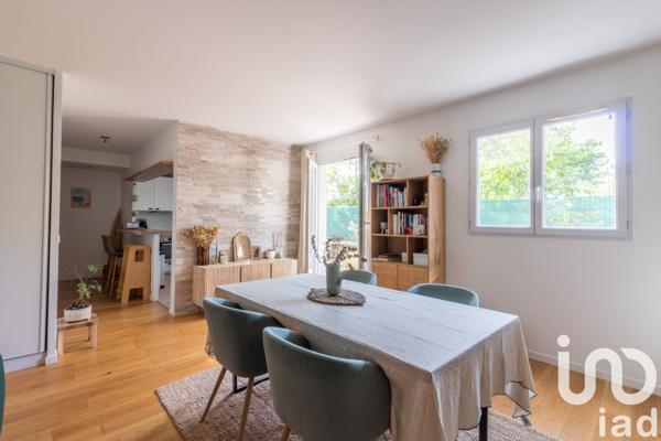 Appartement à vendre 3 pièces 77 m² Carrières-sur-Seine