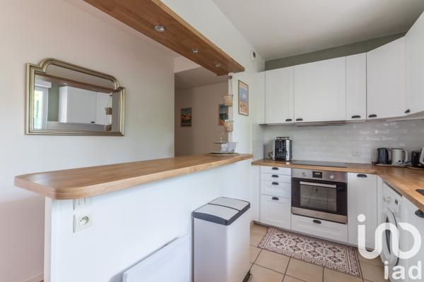 Appartement à vendre 3 pièces 77 m² Carrières-sur-Seine