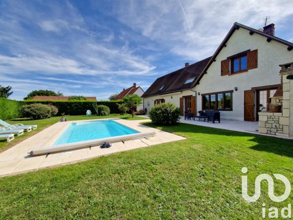 Maison à vendre 9 pièces 300 m² Gien