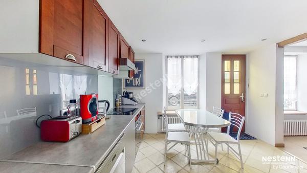 Maison Marines 6 pièce(s) 90.35 m2