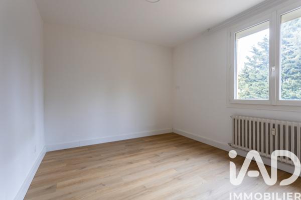 Appartement à vendre 4 pièces 82 m² Villeneuve-lès-Avignon