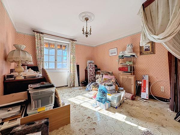 Ensemble immobilier d'environ 180m2 habitables