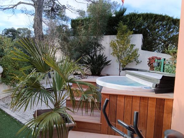 Villa de 110m² pour les amoureux de la nature ,golf ,vitt à Fréjus Fréjus (83600)