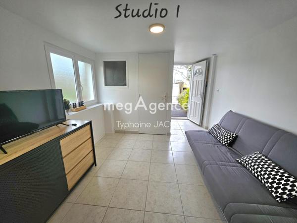 Maison à PLOEZAL, 22260 - 10 pièces 223m²