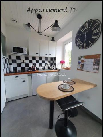 Maison à PLOEZAL, 22260 - 10 pièces 223m²
