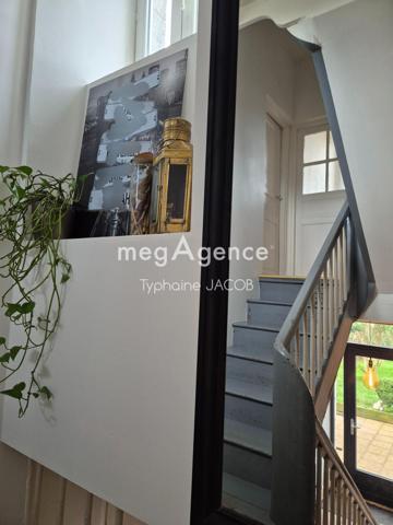Maison à PLOEZAL, 22260 - 10 pièces 223m²